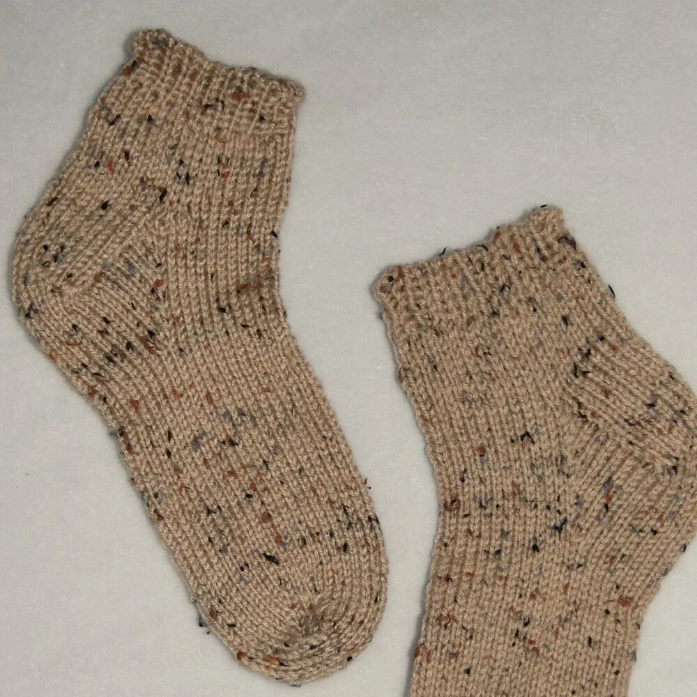 NEW Handmade Brown Flecks Ankle Socks, Women Size M (US 7.5-8)